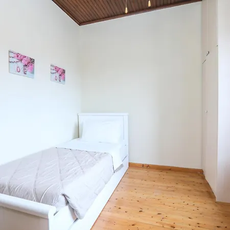 Semesterbostad Antzela's Town House Corfu Alepou