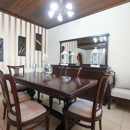 Antzela's Town House Corfu Alepou
