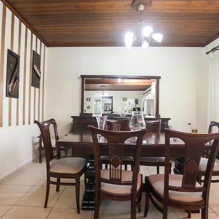 Semesterbostad Antzela's Town House Corfu *