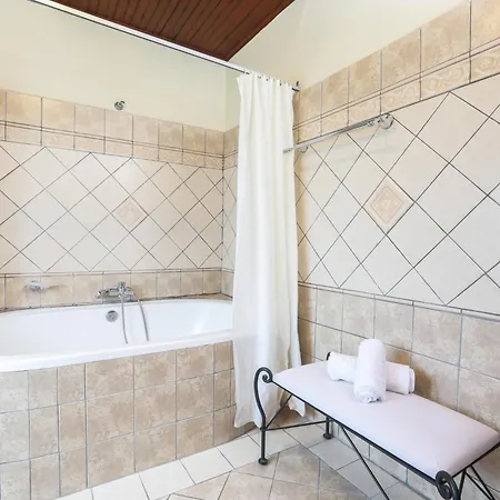 Semesterbostad Antzela's Town House Corfu *