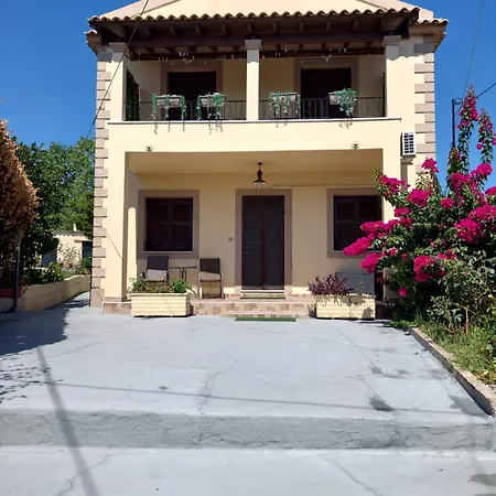 Semesterbostad Antzela's Town House Corfu *